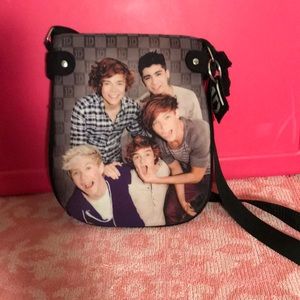 1D purse
